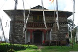 Hongri gompa nad Yuksomem.